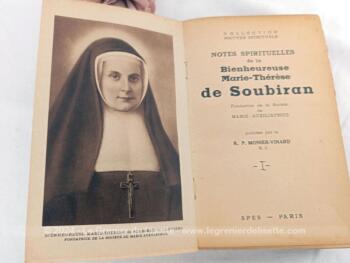 Livre daté de 1947 avec toutes les 