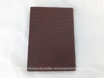 Ancien livre édité en 1876 par la Société des Livres Religieux comprenant  sur 123 pages 