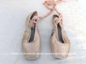 Paire ballerines pour décoration shabby