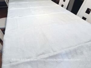 Ancienne nappe blanche damassée monogrammes CG