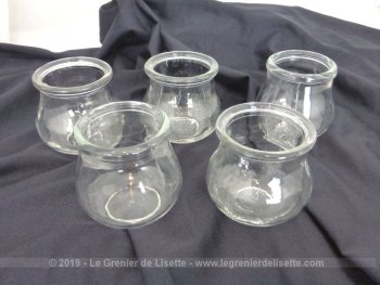 Lot de 5 anciennes ventouses médicinales en verre soufflé et moulé pour une décoration vintage et shabby .