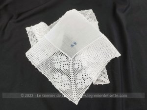 Ancien mouchoir mariée étamine, dentelle et monogrammes NU