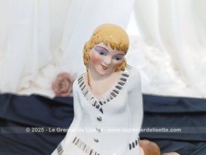 Belle statuette céramique femme style année 20/30