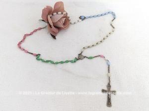 Superbe chapelet vintage métal argenté perles ovales 5 couleurs