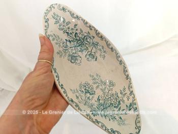 Voici un très ancien ravier aux décors fleuris couleur bleu canard avec le modèle Eglantine de L'Epargne Toulouse, modèle de la fin du XIX ou tout début XX°.