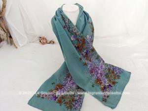 Original foulard soie bleu canard décoré fleurs