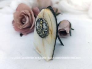 Petit oratoire vintage marbre veiné à poser Ste Thérèse de l’Enfant Jésus