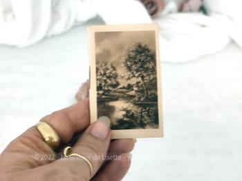 Ancien et très mini almanach pour l'année 1940 sur les pages intérieures de couvertures et 32 pages vierges pour prise de notes.  Cadeau publicitaire de la 