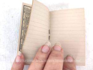Adorable ancien très mini almanach carnet notes 1940