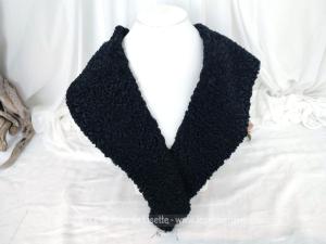 Ancien large et long col vintage en astrakan