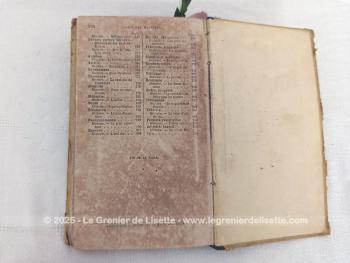 Ancien livre religieux  au titre de  