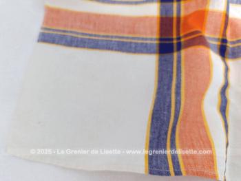 Belle nappe vintage monogrammes brodés GD