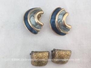 Trio paires boucles d’oreille vintages émaux, strass et dorures