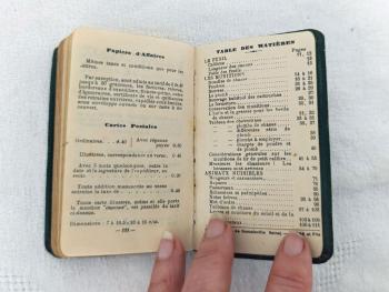 Ancien petit agenda de poche de 1933.Voici un ancien petit Agenda du Chasseur de juillet 1935 à juin 1936 et tout  ce qu'il faut pour les chasseurs.