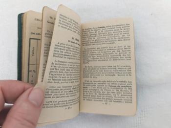 Ancien petit agenda de poche de 1933.Voici un ancien petit Agenda du Chasseur de juillet 1935 à juin 1936 et tout  ce qu'il faut pour les chasseurs.