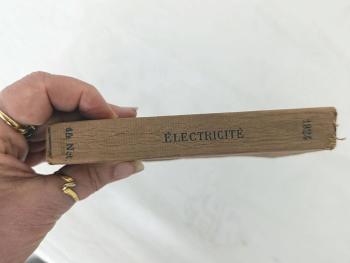 Ancien Agenda Dunod sur l'Electricité pour l'année 1924,
