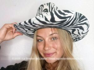 Superbe chapeau style Stetson dessin zebre pour femme Made in Mexico