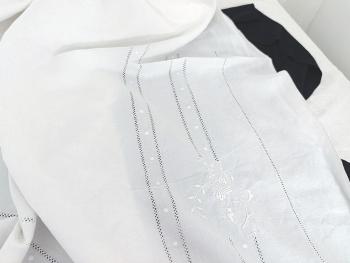 Ancien grand drap broderies ajourées, jours et monogrammes HL – Image 5