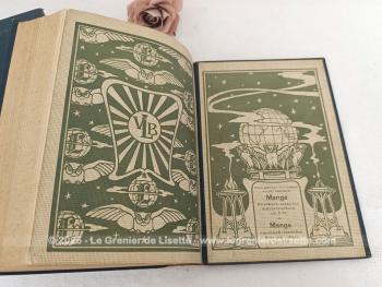 Voici deux beaux et grands livres anciens de collection avec ces deux tomes de dictionnaires de 1909 avec un tome français/allemand et un tome allemand/français. Une couverture à peine usée, mais que de charme dans ces deux livres centenaires.
