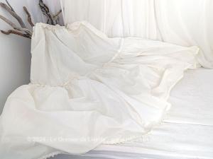 Long jupon ample crinoline ivoire