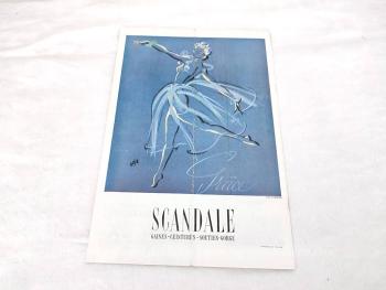 Voici la revue Modes et Travaux de septembre 1947 sur 20 pages avec tout ce qu'il faut pour affronter l'automne et prévoir l'hiver avec élégance tout en voyageant dans les années 40/50