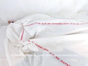 Ancien drap hôpital C.H. CAYENNE 1978
