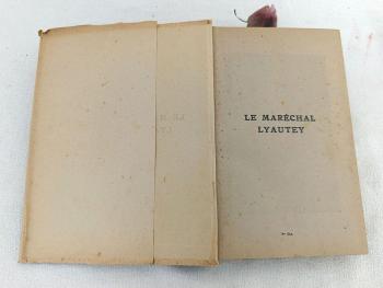 Voici le livre 