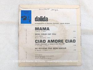 Disque 45T Dalida « Mama » années 60