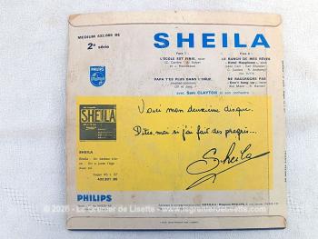 Voici un disque 45T de Sheila de 1963 avec 4 titres, dont le plus célèbre est 