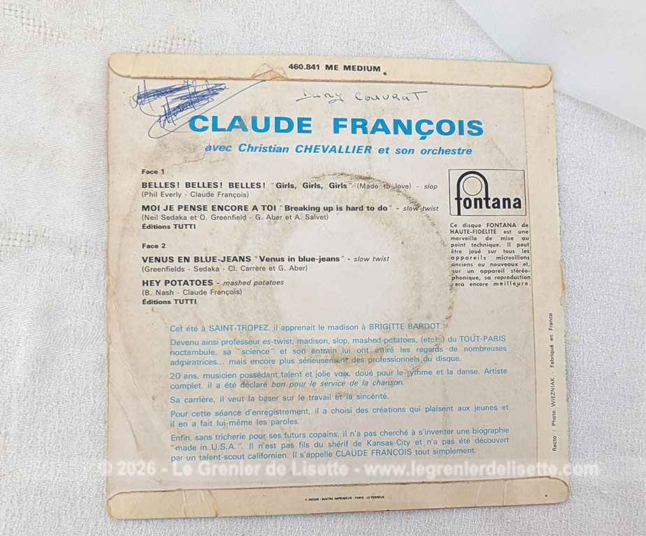 Voici un disque 45T Claude François avec 4 titres, dont le plus célèbre est Belle Belle Belle. Pochette de disque avec mention d'un nom au dos et quelques traces du temps passé mais un disque en bon état, pret à etre écouté.