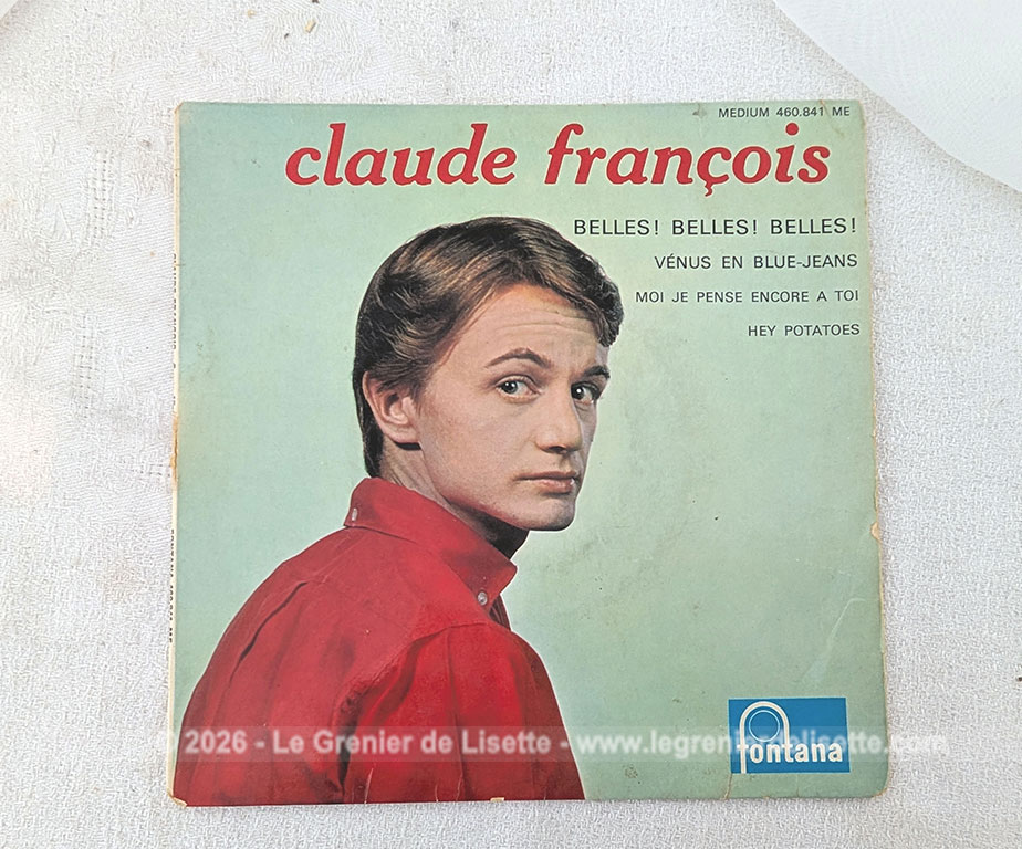 Voici un disque 45T Claude François avec 4 titres, dont le plus célèbre est Belle Belle Belle. Pochette de disque avec mention d'un nom au dos et quelques traces du temps passé mais un disque en bon état, pret à etre écouté.