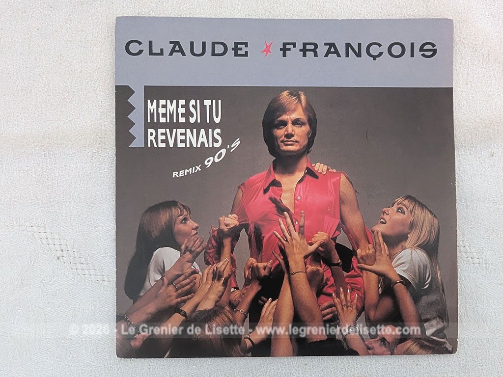 Voici un disque 45T Claude François de 1990, reprise de 4 de ses succès. Belle pochette de disque avec photo sur carton. En très bon état avec encore l'étiquette du prix. Le disque est en très bon état, prêt à être écouté
