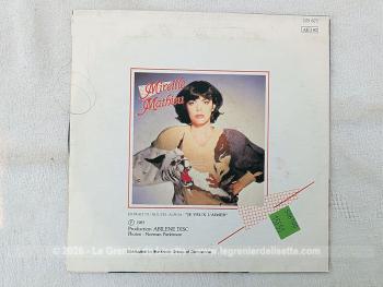Voici un disque 45T de Mireille Mathieu de 1983 avec 2 titres, dont le plus célèbre est
