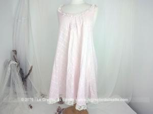 Beau déshabillé court rose vintage Baby Doll marque Coriandre