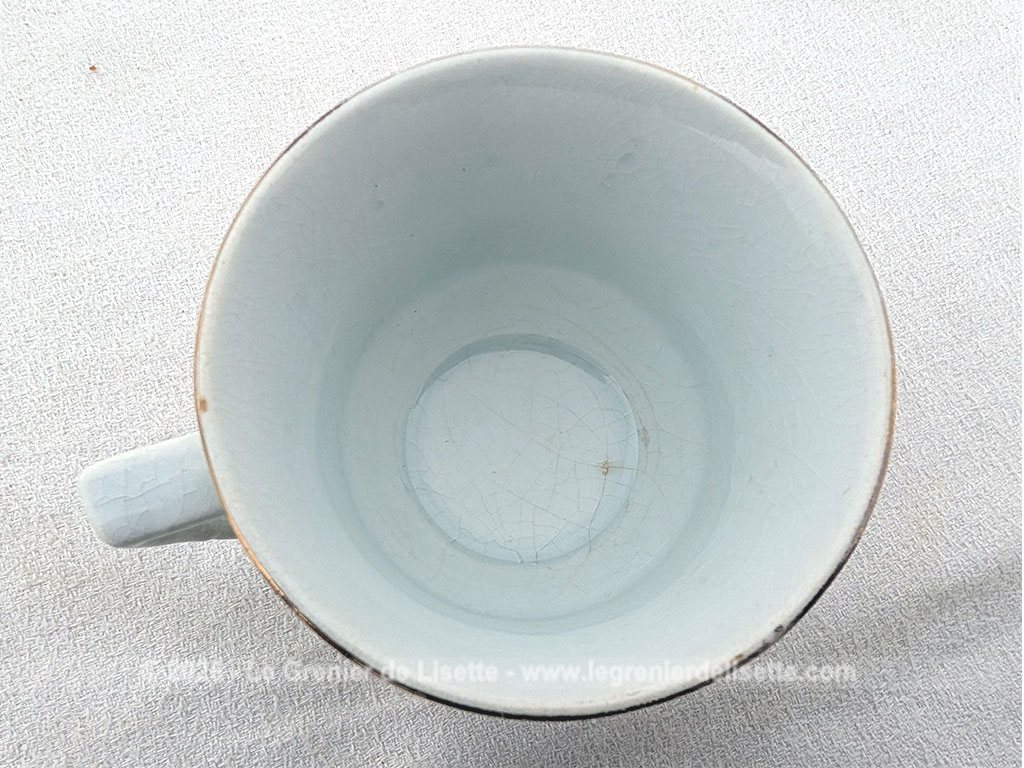 Voici un charmant et vraiment original duo de tasses à café parfait pour un