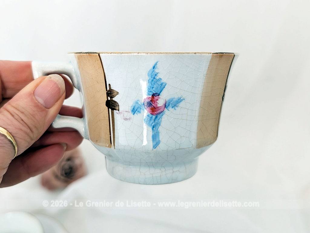 Voici un charmant et vraiment original duo de tasses à café parfait pour un