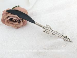 Coupe papier vintage manche ciselé lame plastique épais noir