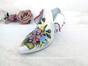 Escarpin faïence blanche dessin peint main fleurs shabby