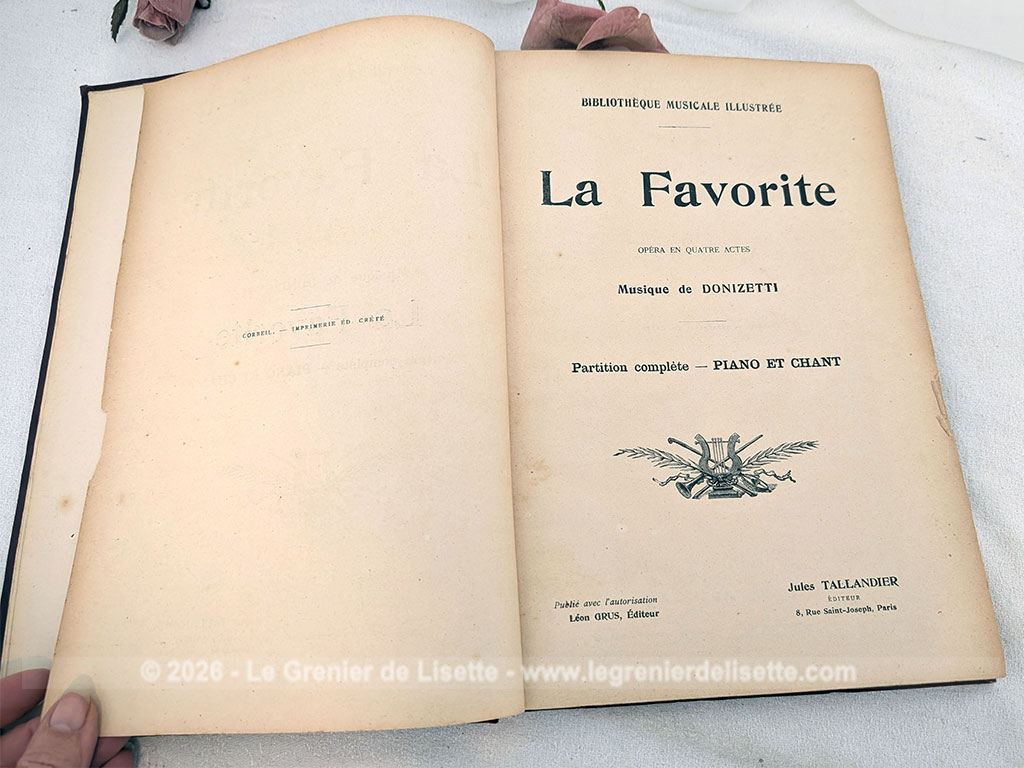 Voici une partition ancienne de l'opéra