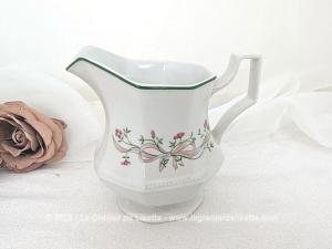 Ancien petit pot à lait porcelaine octogonal fleurs Made in England