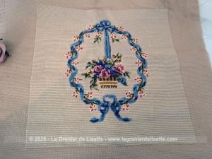 Grand canevas vintage Margot de Paris médaillon floral