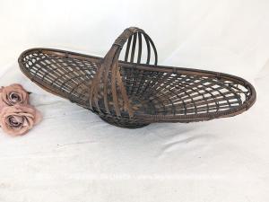 Panier navette en osier tressé vintage