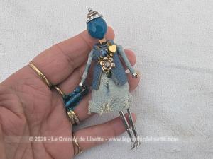 Broche poupée articulée style denim chic