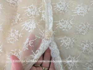 Jupon vintage court tulle brodé marque « Touslip » taille 42