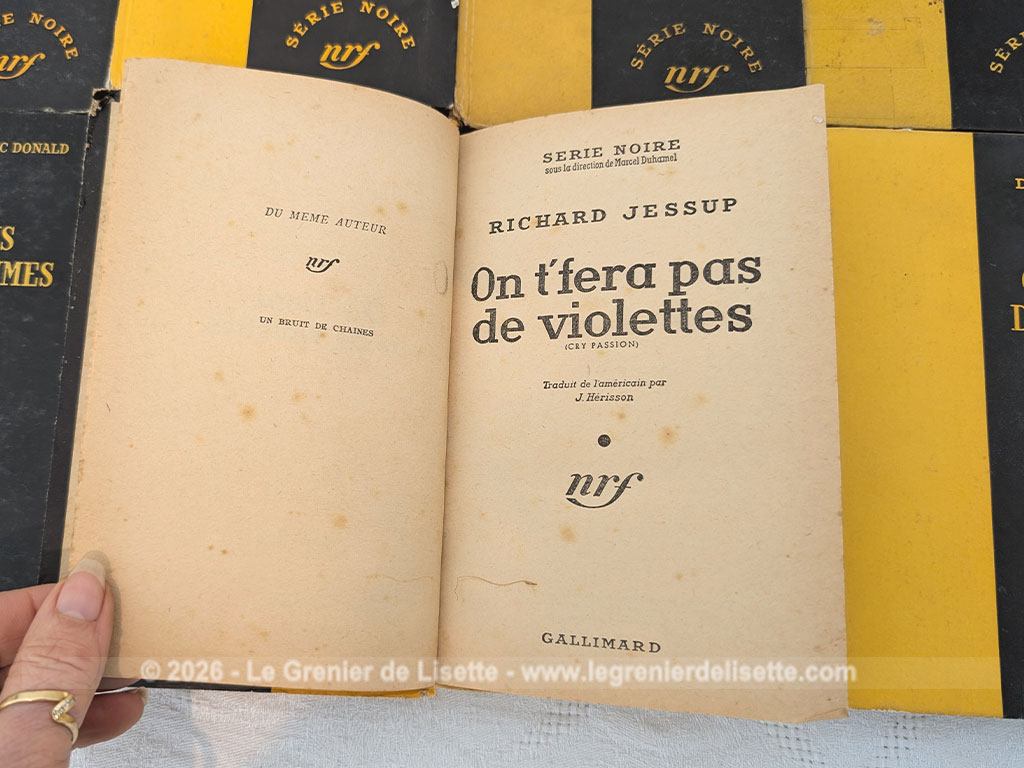 Voici un très beau lot vintage comprenant 13 romans policiers issus de collection Série Noire des éditions Gallimard? tous publiés dans les années 1950,