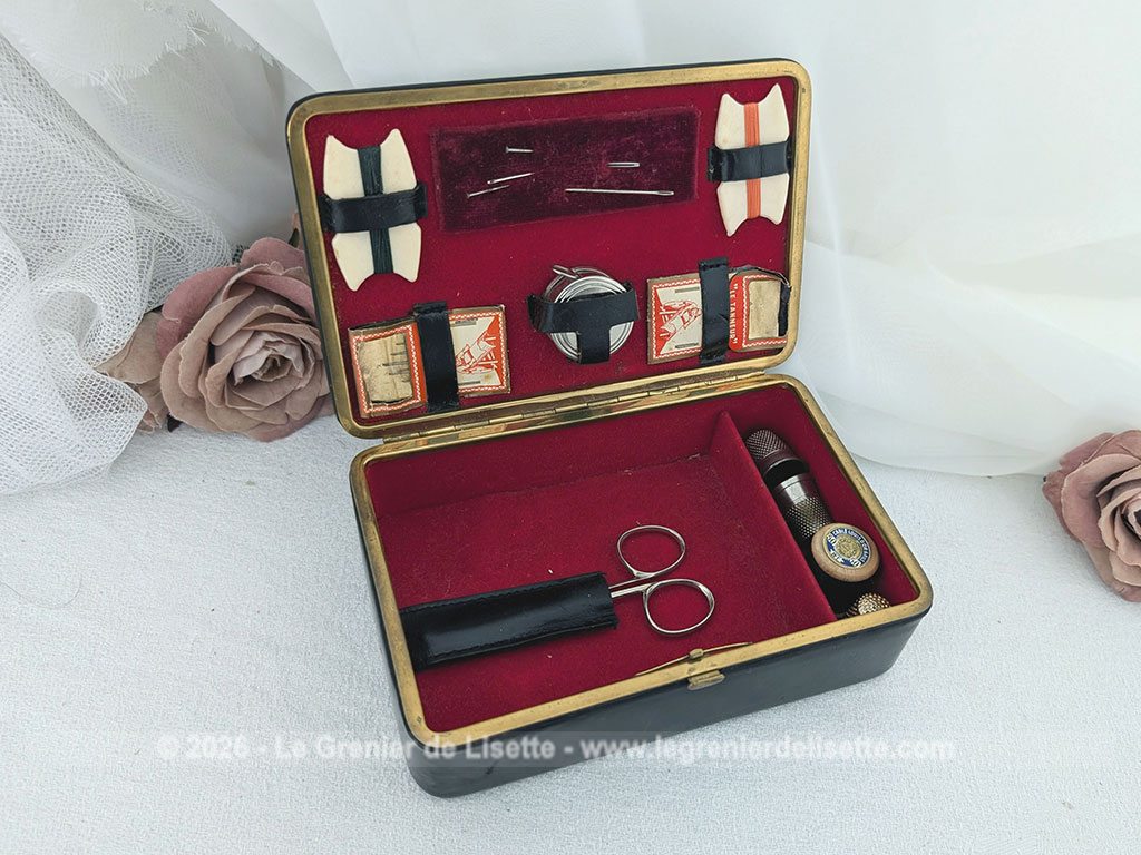 Voici une superbe et originale trousse de voyage